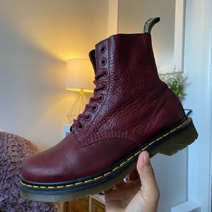 Maroon Dr.Martens Pascals